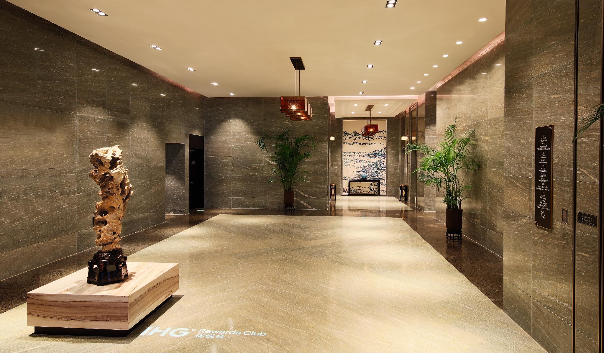 Hualuxe Wuxi Taihu, An Ihg Hotel Экстерьер фото