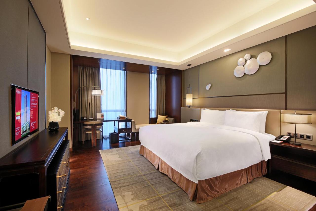 Hualuxe Wuxi Taihu, An Ihg Hotel Экстерьер фото